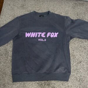 White Fox offstage crewneck